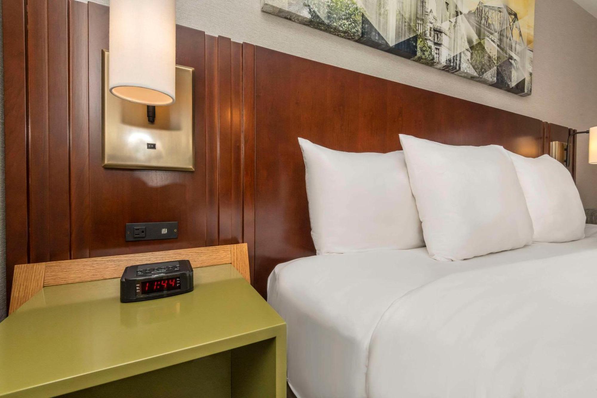 Comfort Inn Thunder Bay Zewnętrze zdjęcie